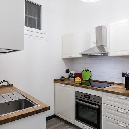 Acquario 5 Minuti, 1Br , Free A-C, Wifi & Netflix "City Center" By Tilo Genova Eksteriør bilde