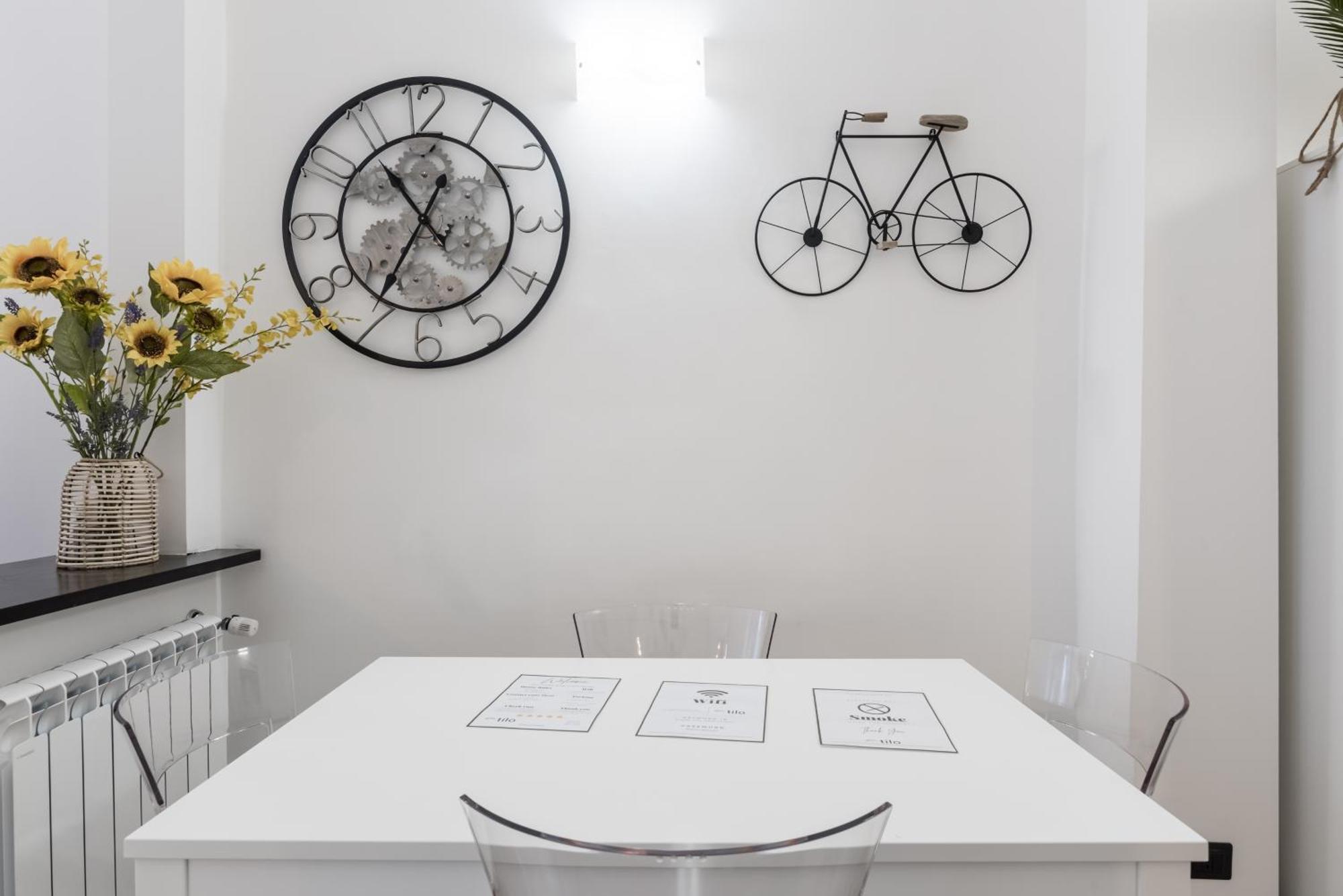 Acquario 5 Minuti, 1Br , Free A-C, Wifi & Netflix "City Center" By Tilo Genova Eksteriør bilde