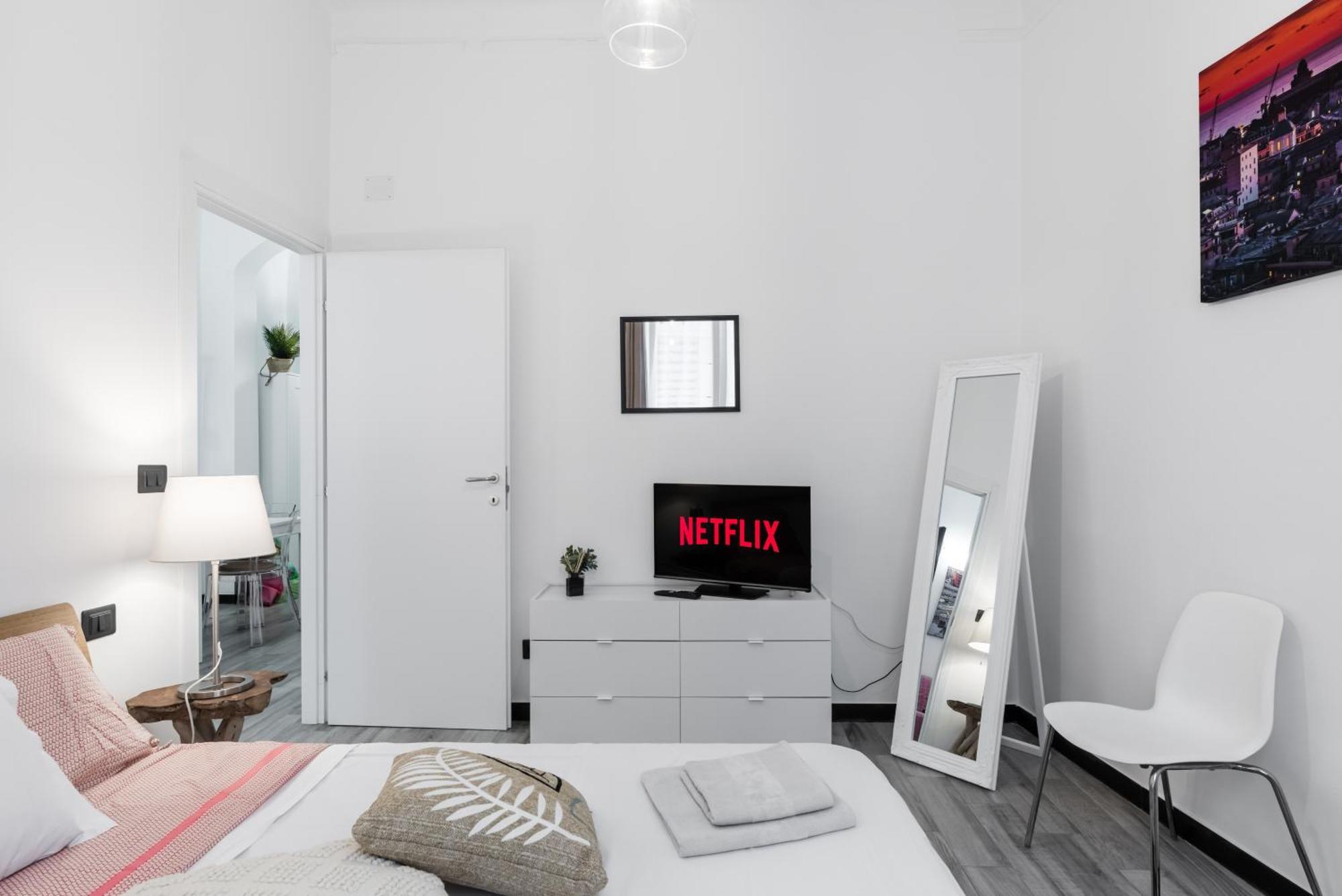Acquario 5 Minuti, 1Br , Free A-C, Wifi & Netflix "City Center" By Tilo Genova Eksteriør bilde