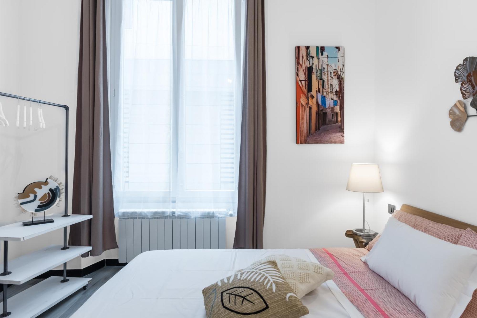 Acquario 5 Minuti, 1Br , Free A-C, Wifi & Netflix "City Center" By Tilo Genova Eksteriør bilde